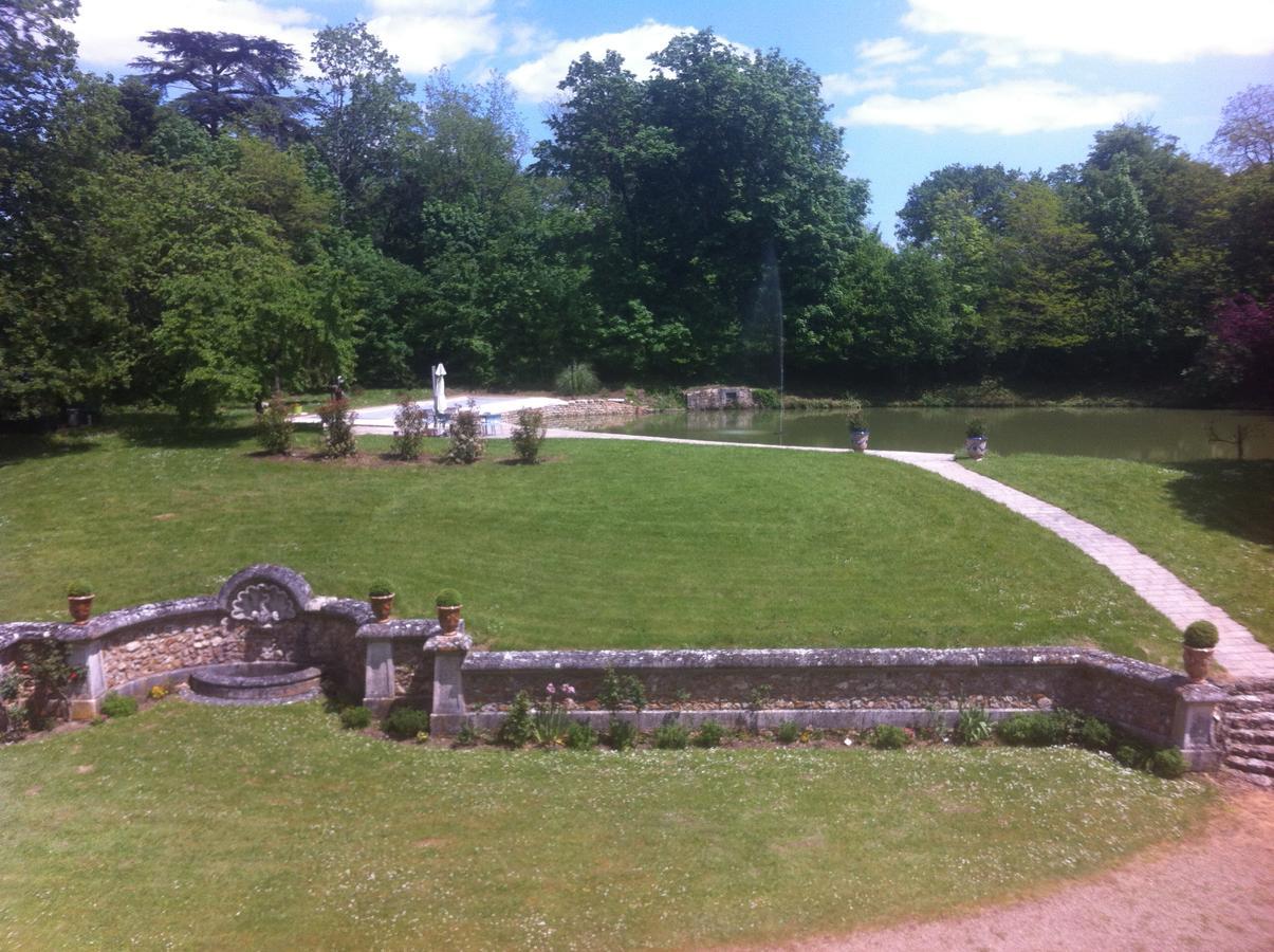 Chateau Marieville Bonneuil-Matours Zewnętrze zdjęcie